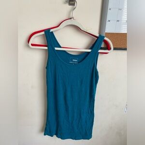 Blue Sonoma tank top size small